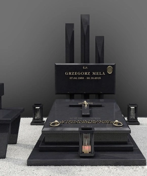 Надгробие 58